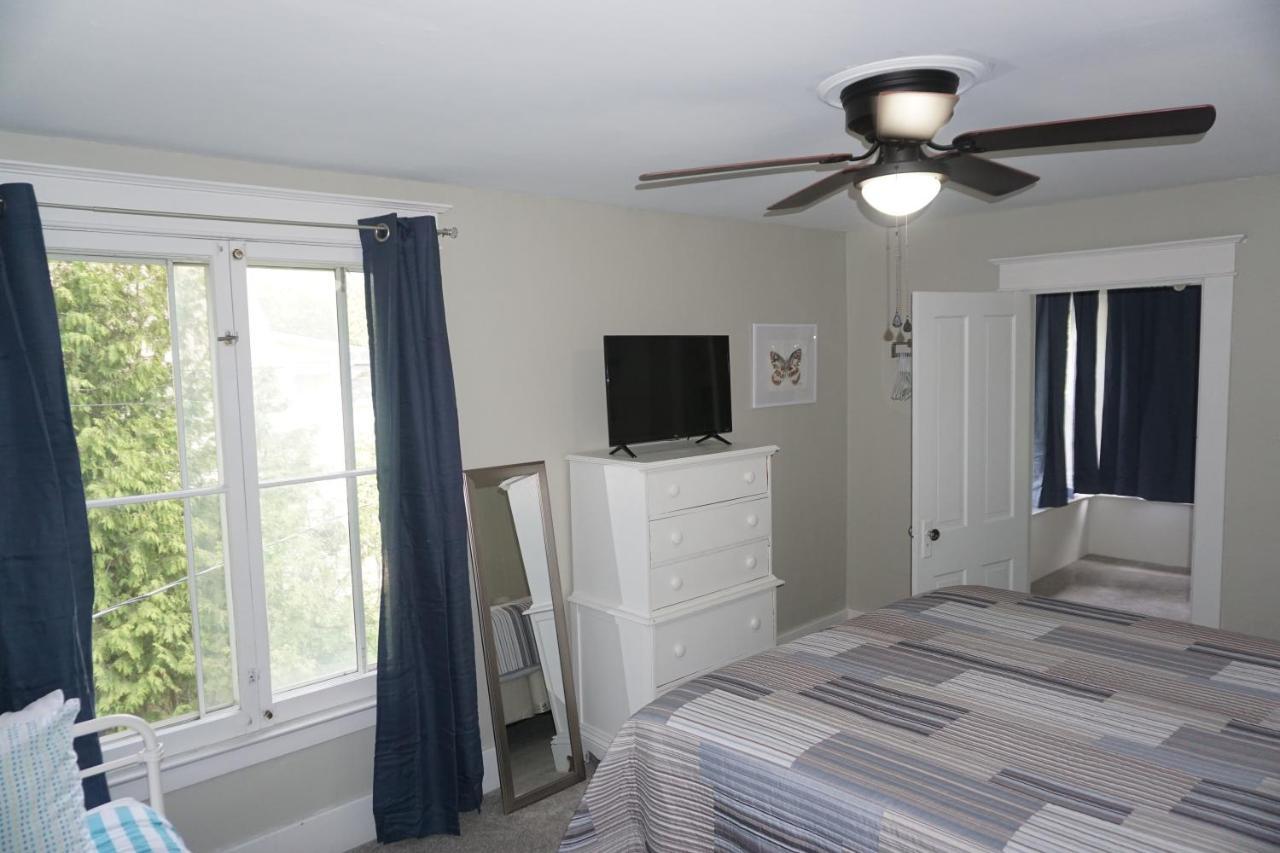 مبيت وإفطار Charlevoix House - The Northside المظهر الخارجي الصورة